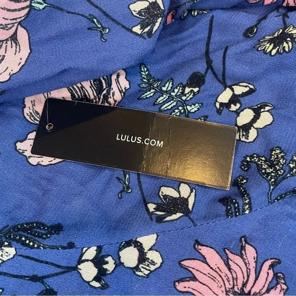 Lulu’s Long Sleeve Floral Dress • Size Medium • NWT - Picture 6 of 6